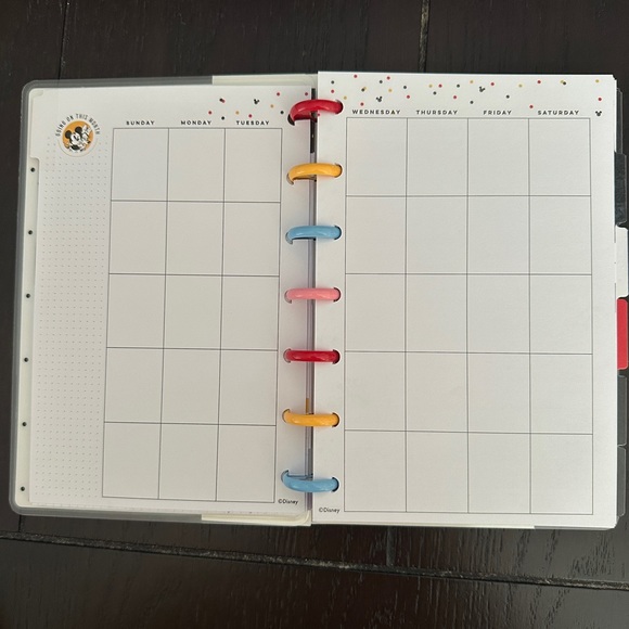 Undated The Happy Planner Disney Monthly Planner - Picture 7 of 11